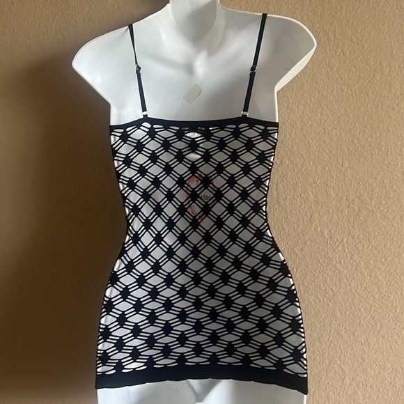 Fish net top - Picture 2 of 3